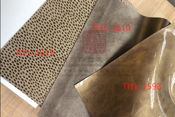 Coloured artificial leather