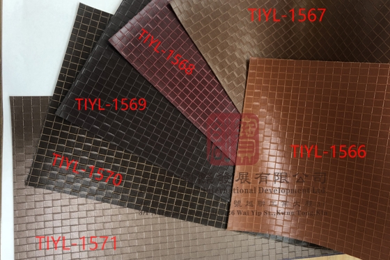 Glossy fireproof artificial leather